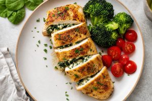High-Protein Spinach & Feta Stuffed Chicken Breasts: 38g Protein Per Serving