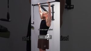 Farmer’s Carry: The Simple Exercise That Builds Grip Strength and Preserves Muscle