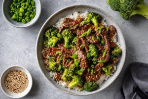 High-Protein Beef and Broccoli Bowl: 48g Protein, Maximum Satiety