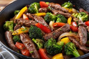 High-Protein Beef and Vegetable Skillet: 42g Protein Per Serving